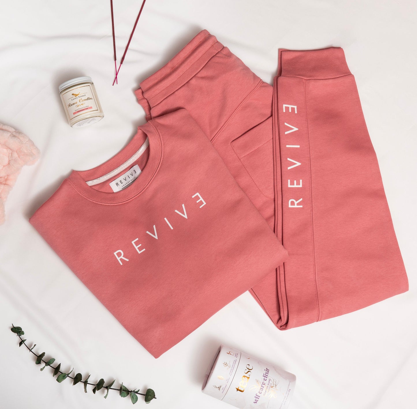 Women Sweatshirt Crewneck Sweatsuit Jogger Set Travel Sweat Set Jogger Sweat pants Women Tracksuit Birthday Gift Two Piece Loungewear Set
