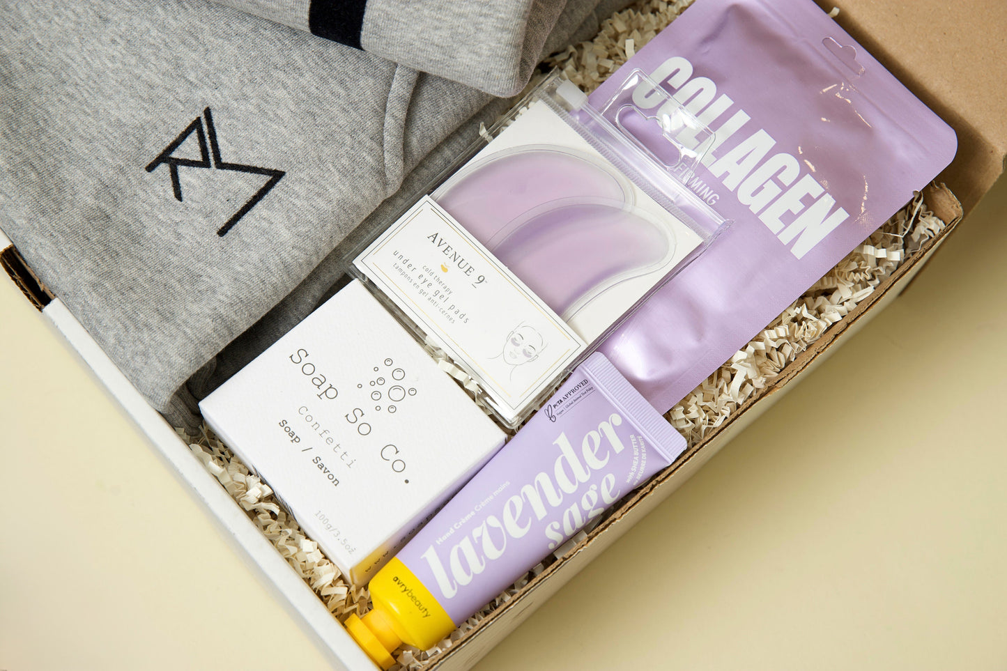 Pampering Gift Set Jogger Set For Her Beauty Box Hygge Gift Box Her Birthday Gift Christmas Gift Women Self Care Gift Holiday Care Package
