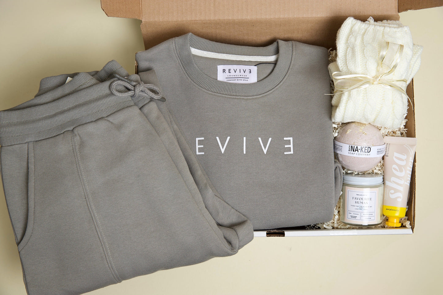 Women Sweatshirt Sweatpants Set Care Package Her Matching Outfit Set Travel Gift Box Wellness Gift Set Pampering Gift Basket Women Tracksuit