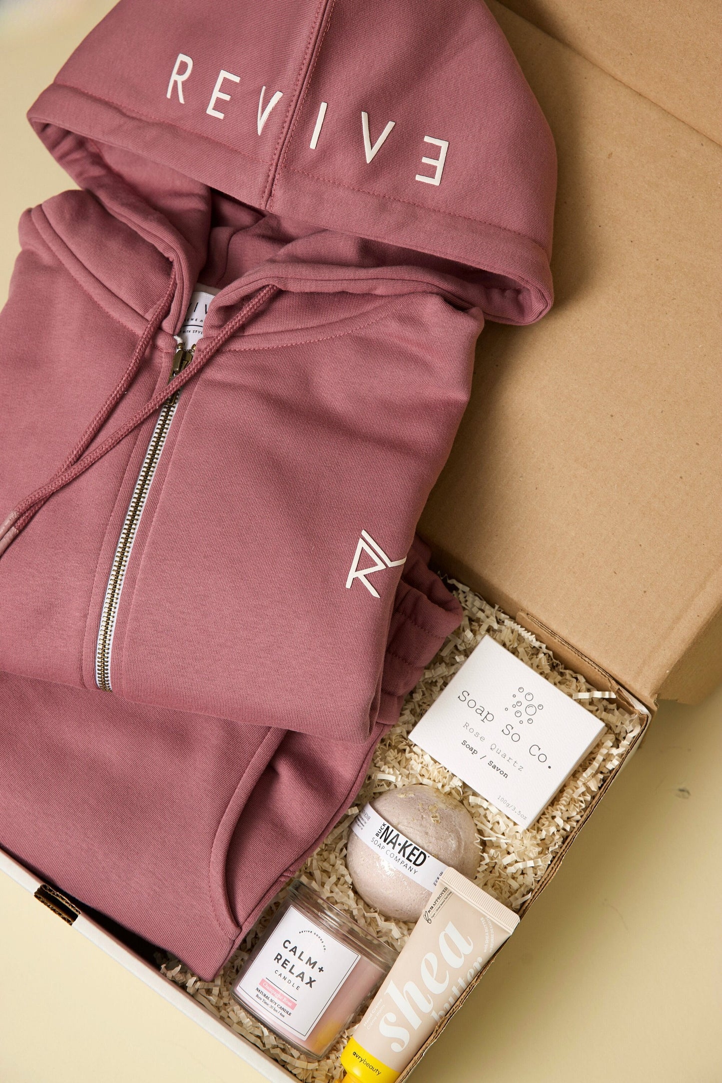 Holiday Self Care Package For Her Birthday Pampering Gift Box Christmas Gift Women Zip Hoodie Jogger Set Personalized Gift Basket For Women
