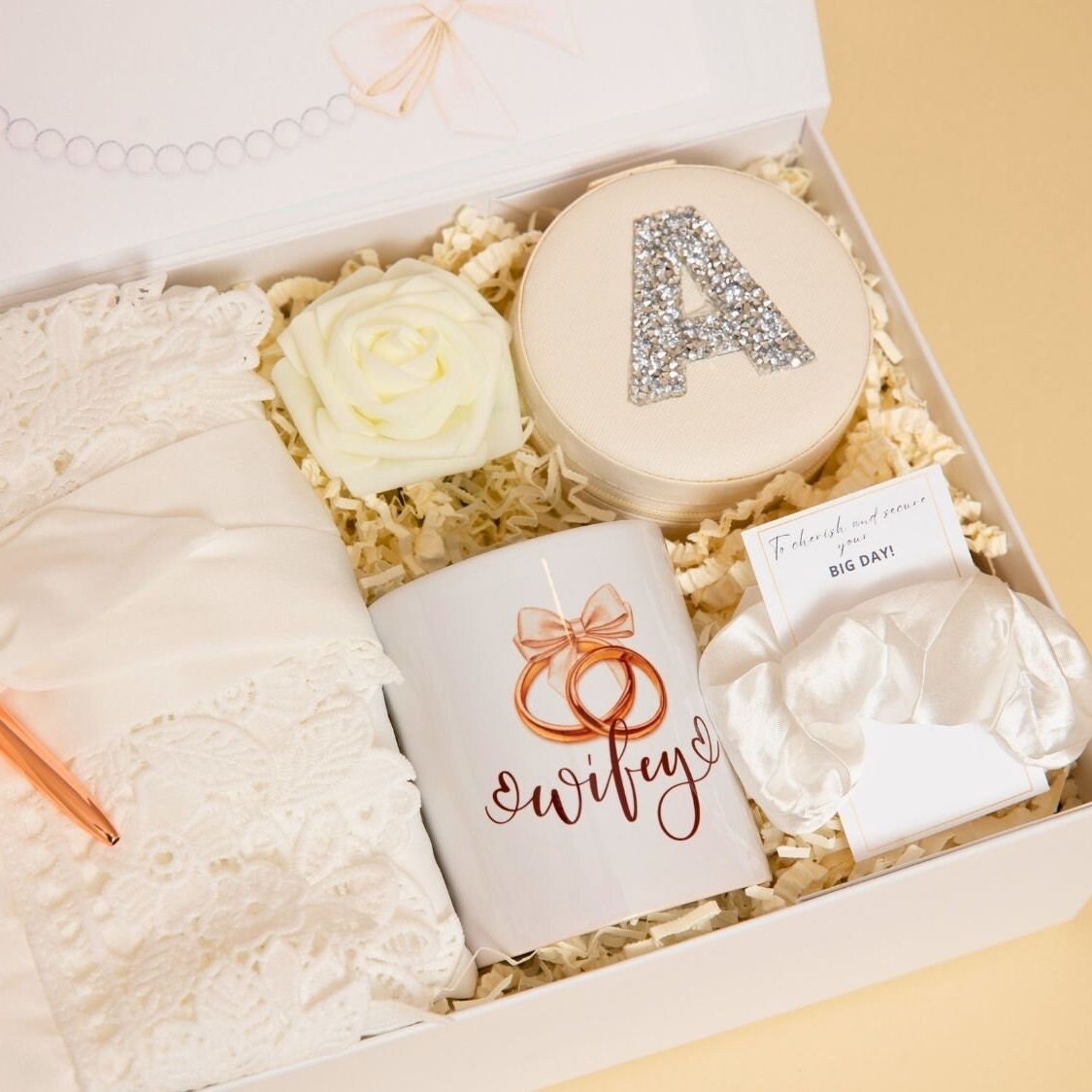 Bride to be Wedding Custom Gift Box Bridal Shower Gift Set Best Friend Future Mrs Engagement Gift Idea Personalized Robe Gift Package Brides