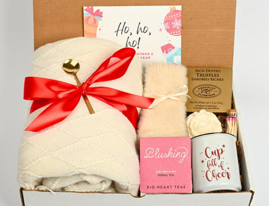 Christmas Hygge Care Family Package Holiday Gift Set For Parents Winter Cozy Gift Basket Selfcare Gift Idea For Women Cozy Fall Gift Set Mom
