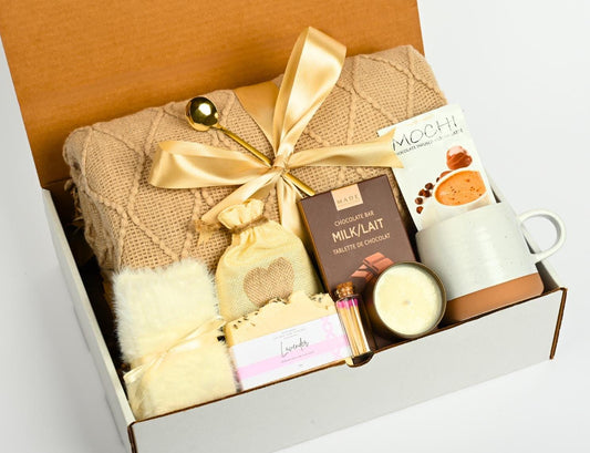 Christmas Gift Hygge Gift Box Her Self Care Package Holiday Gift Set For Bestie Christmas Gift With Blanket Gift Basket New Year's gift idea