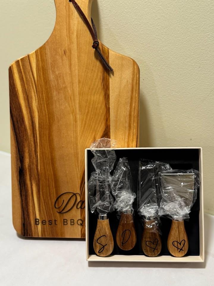 Personalized Cutting Board for Kitchen Gift Idea Dad Birthday Gift Men Cooking Gift for Chef Cutting Board with Name Engraved Wood Husband